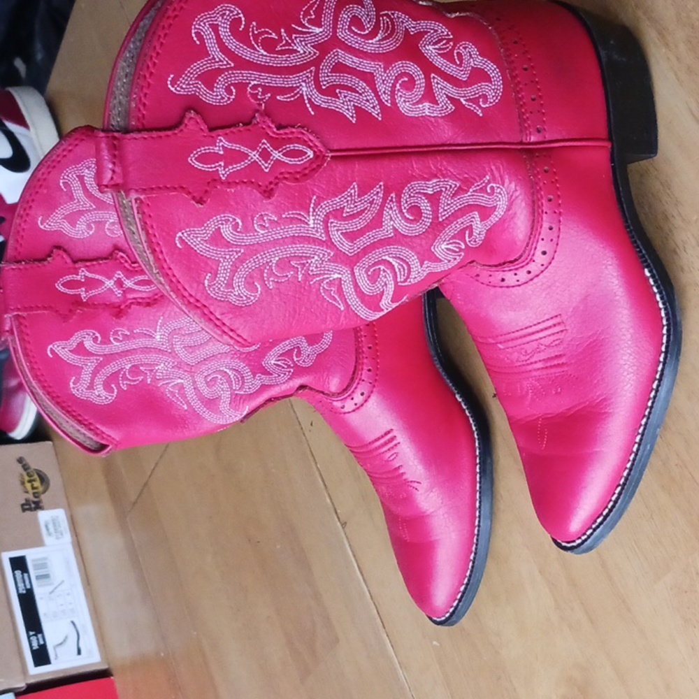 Justin Cowboy Boots Girl's size 3 RED